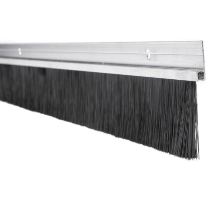 Těsnicí lišta s kartáčem 11 x 1000 mm, délka vlasu 34 mm